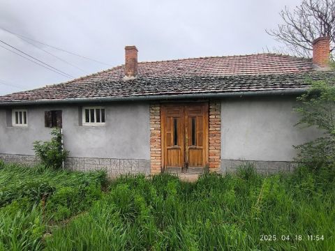 Eladó Ház 5430 Tiszaföldvár , 5430 Tiszaföldvár, Csendes környék