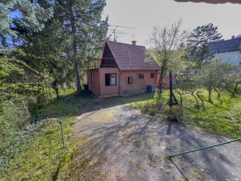 Eladó Ház 2051 Biatorbágy 