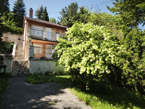Eladó Ház 2458 Kulcs Kulcson - Duna parthoz közel, hétvégi ház eladó!