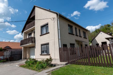 Eladó Ház 8056 Bakonycsernye 