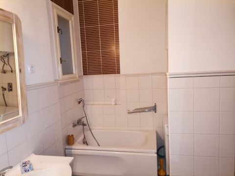 Kiadó Lakás 1143 Budapest 14. kerület Francia út