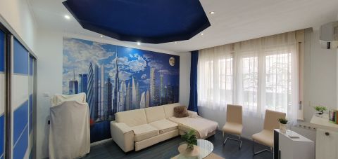 Eladó Lakás 1071 Budapest 7. kerület , Városligeti életérzés - világos, 2 szobás lakás pazar házban