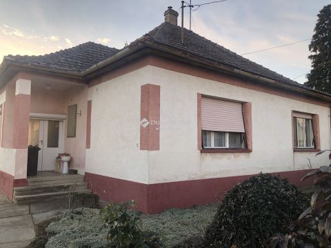 Eladó Ház 6525 Hercegszántó 