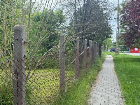 Eladó Telek 2318 Szigetszentmárton 2 külön bejárattal rendelkezik,2 külön utcáról, 