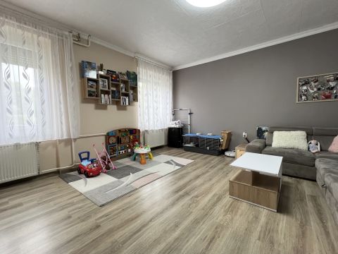 Eladó Lakás 8900 Zalaegerszeg , Belváros