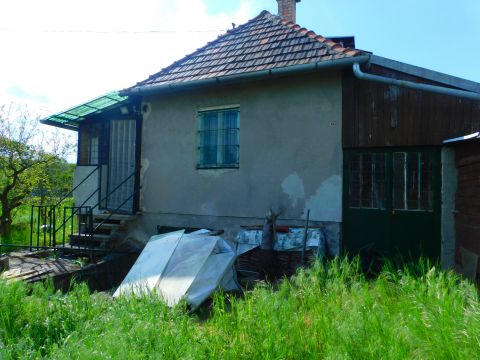 Eladó Ház 2600 Vác 