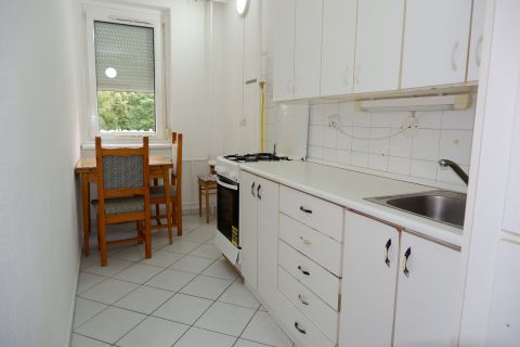 Kiadó Lakás 8000 Székesfehérvár 