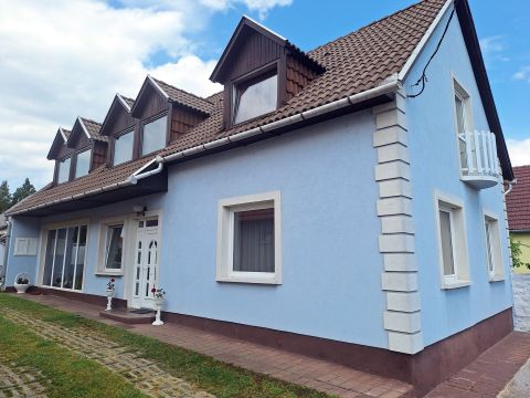Eladó Ház 8300 Tapolca 