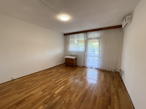 Eladó Lakás 7632 Pécs 