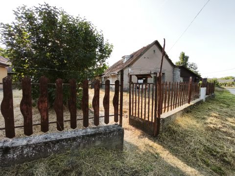Eladó Ház 6088 Apostag 