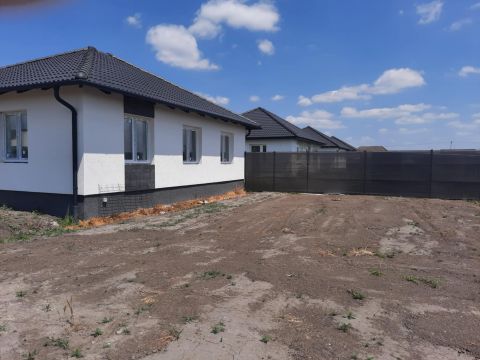Eladó Ház 5100 Jászberény , SZATMÁRI LAKÓPARK