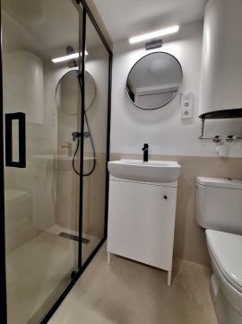 Eladó Lakás 1083 Budapest 8. kerület 4 Vadiúj felszerelt lakás eladó egyben!