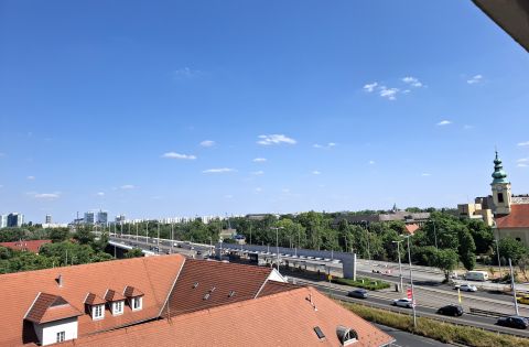 Eladó Lakás 1033 Budapest 3. kerület DUNAI PANORÁMÁS LAKÁS ÓBUDA SZÍVÉBEN