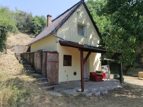 Eladó Ház 7639 Kökény 