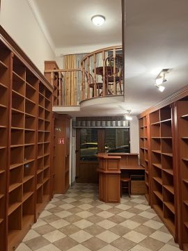 Kiadó Üzlethelyiség 1092 Budapest 9. kerület , Ráday utca Boráros tér közelében 