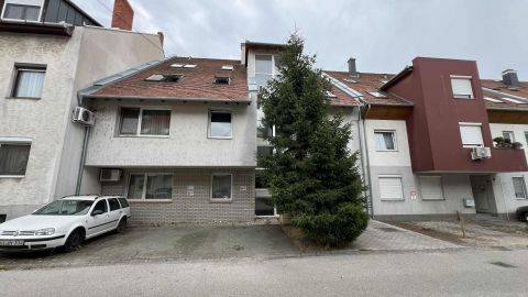 Eladó Lakás 9024 Győr , Győr- Nádorváros Belvároshoz közel