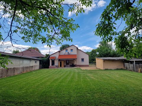 Eladó Ház 8630 Balatonboglár 