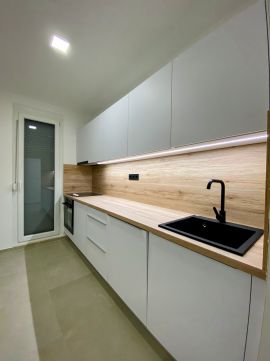 Eladó Lakás 7624 Pécs 