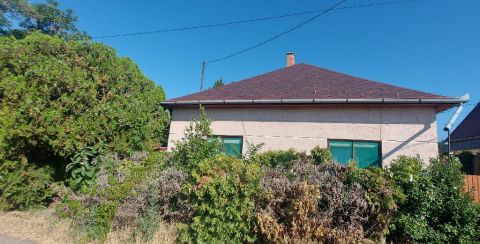 Eladó Ház 5440 Kunszentmárton 5440 Kunszentmárton, Csendes