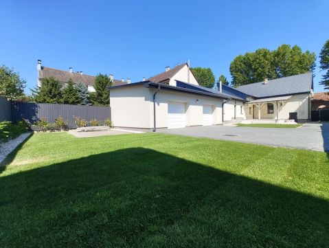 Eladó Ház 4400 Nyíregyháza , Szabadtéri színpad közelében