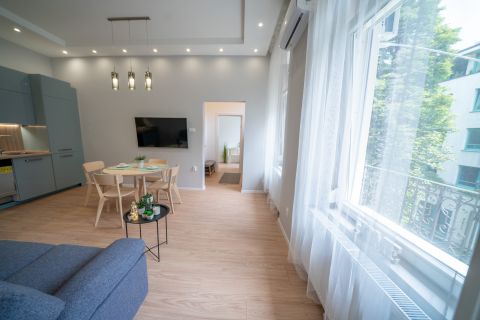 Eladó Lakás 1122 Budapest 12. kerület Városmajornál, Maros utcában,  3 szobás újszerű lakás