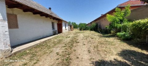 Eladó Ház 7000 Sárbogárd , 7003 Sárbogárd, Csendes