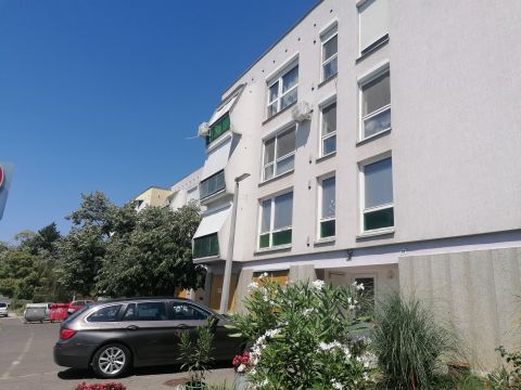 Eladó Lakás 7624 Pécs 