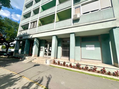 Eladó Lakás 1211 Budapest 21. kerület Panorámás kis lakás Csepelen!