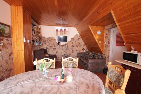 Eladó Lakás 9700 Szombathely Kámon csendes utcájában
