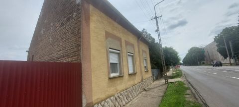 Eladó Ház 7200 Dombóvár 