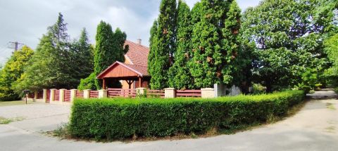 Eladó Ház 2481 Velence , 2481 Velence, József Attila utca környéke