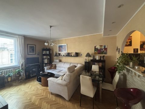 Eladó Lakás 1054 Budapest 5. kerület 