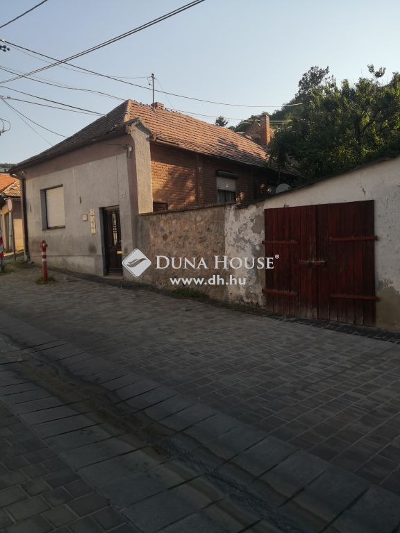 7625 Pécs — 1/21