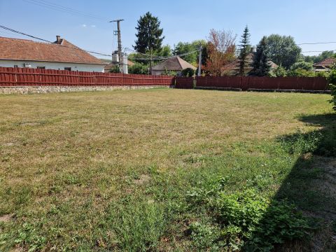 Eladó Telek 2242 Sülysáp , Sülysápon 600 m2-es SAROK TELEK, szép kerítéssel eladó 