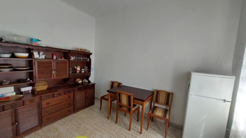 Eladó Lakás 8500 Pápa 