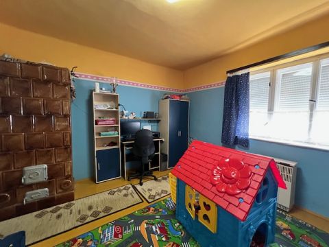 Eladó Ház 4465 Rakamaz , Nyírfa utca közelében