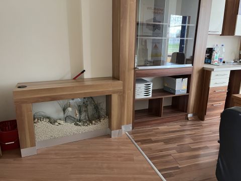 Eladó Üzlethelyiség 1173 Budapest 17. kerület HOME CENTER-ben, kitűnő üzlethelyiség/iroda