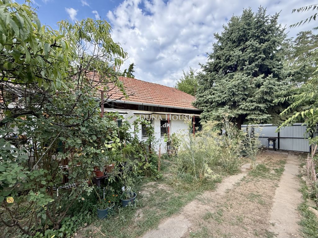 5600 Békéscsaba — 1/27