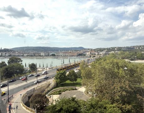 Eladó Lakás 1137 Budapest 13. kerület , Szent István körút- Dunára és Budára panorámás,felújítandó