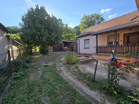 Eladó Ház 7691 Pécs 