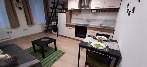 Eladó Lakás 1071 Budapest 7. kerület , Városliget közelében, felújított stúdió lakás, jó lehetőség