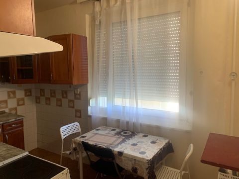 Eladó Lakás 2840 Oroszlány 