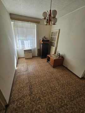 Eladó Ház 5000 Szolnok , 5000 Szolnok, csendes