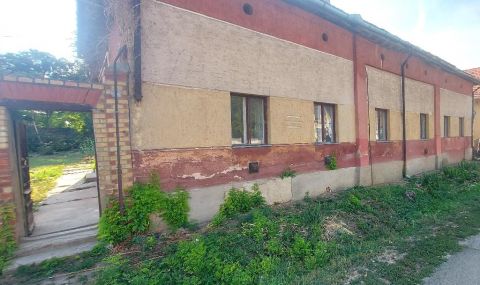 Eladó Ház 5440 Kunszentmárton , 5440 Kunszentmárton, Jó, csendes, központi
