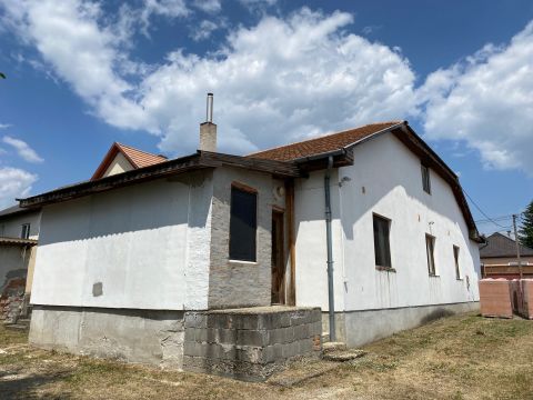 Eladó Ház 8087 Alcsútdoboz 