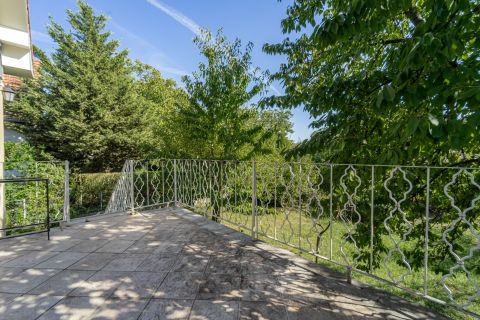 Eladó Ház 1162 Budapest 16. kerület 