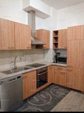 Eladó Lakás 1077 Budapest 7. kerület A Wesselényi és Síp utca sarkánál, akár garázzsal együtt!