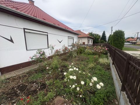 Eladó Ház 4064 Nagyhegyes , Dózsa György utca