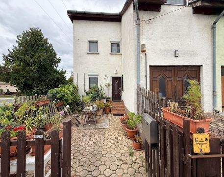 Eladó Ház 9030 Győr , Győr-Bácsán eladó sorházi ingatlan