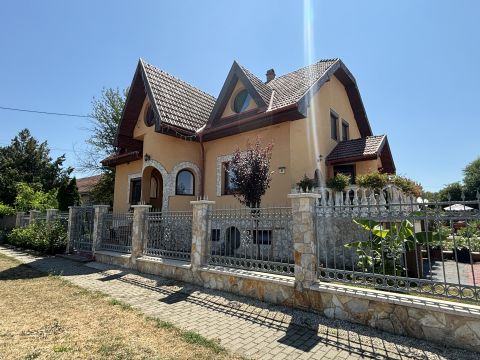 Eladó Ház 2174 Verseg 